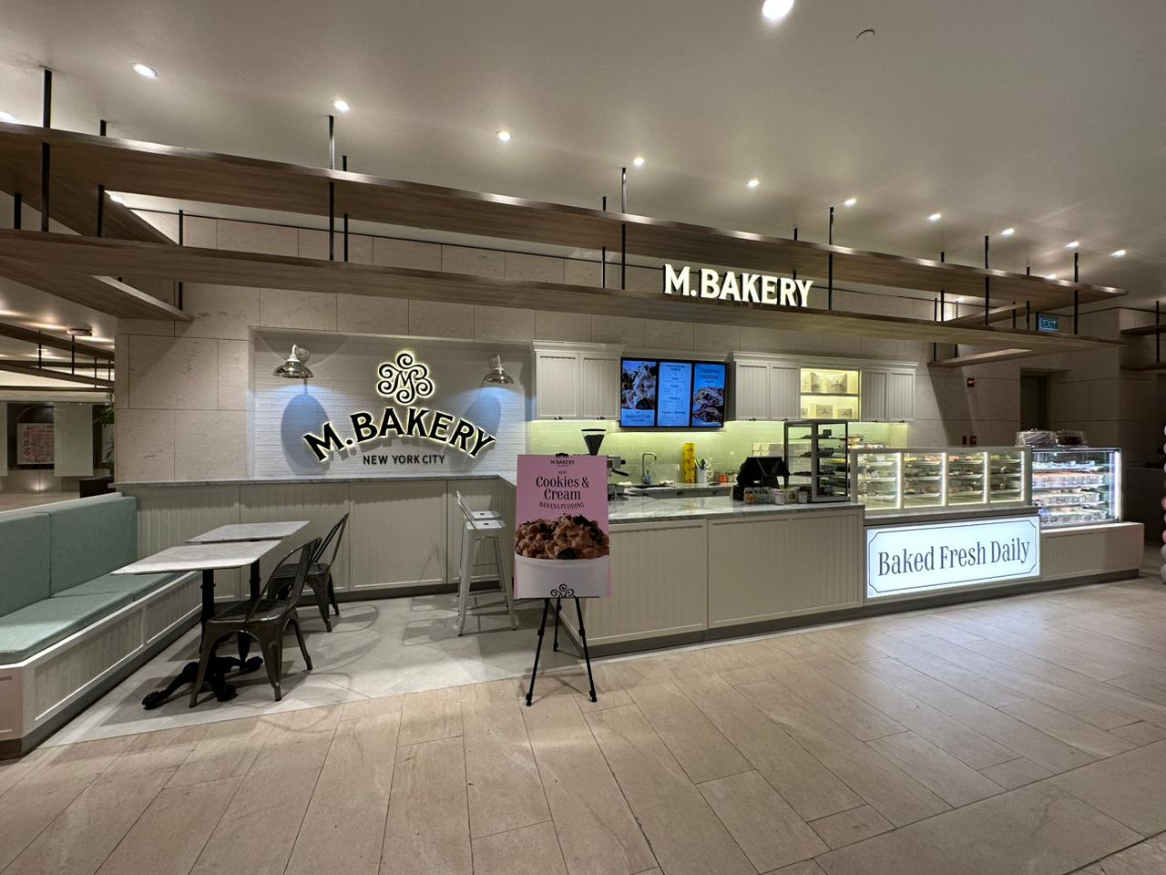 Philippines - M Bakery Mitsukoshi